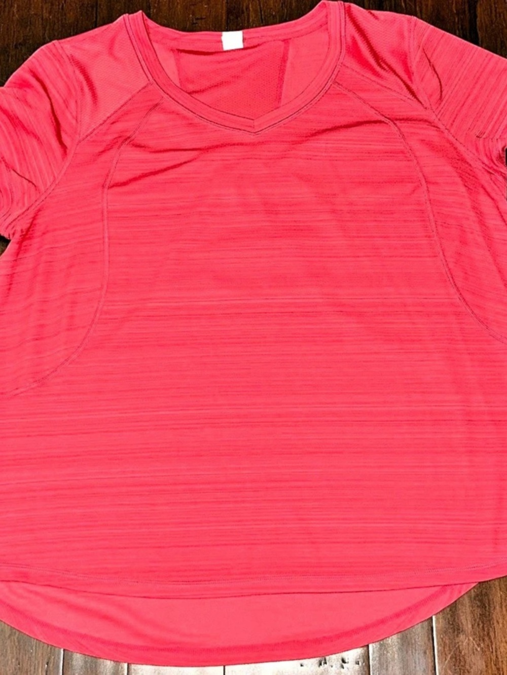 Xersion Short Sleeve Athletic Top in Pink Size Medium Like New